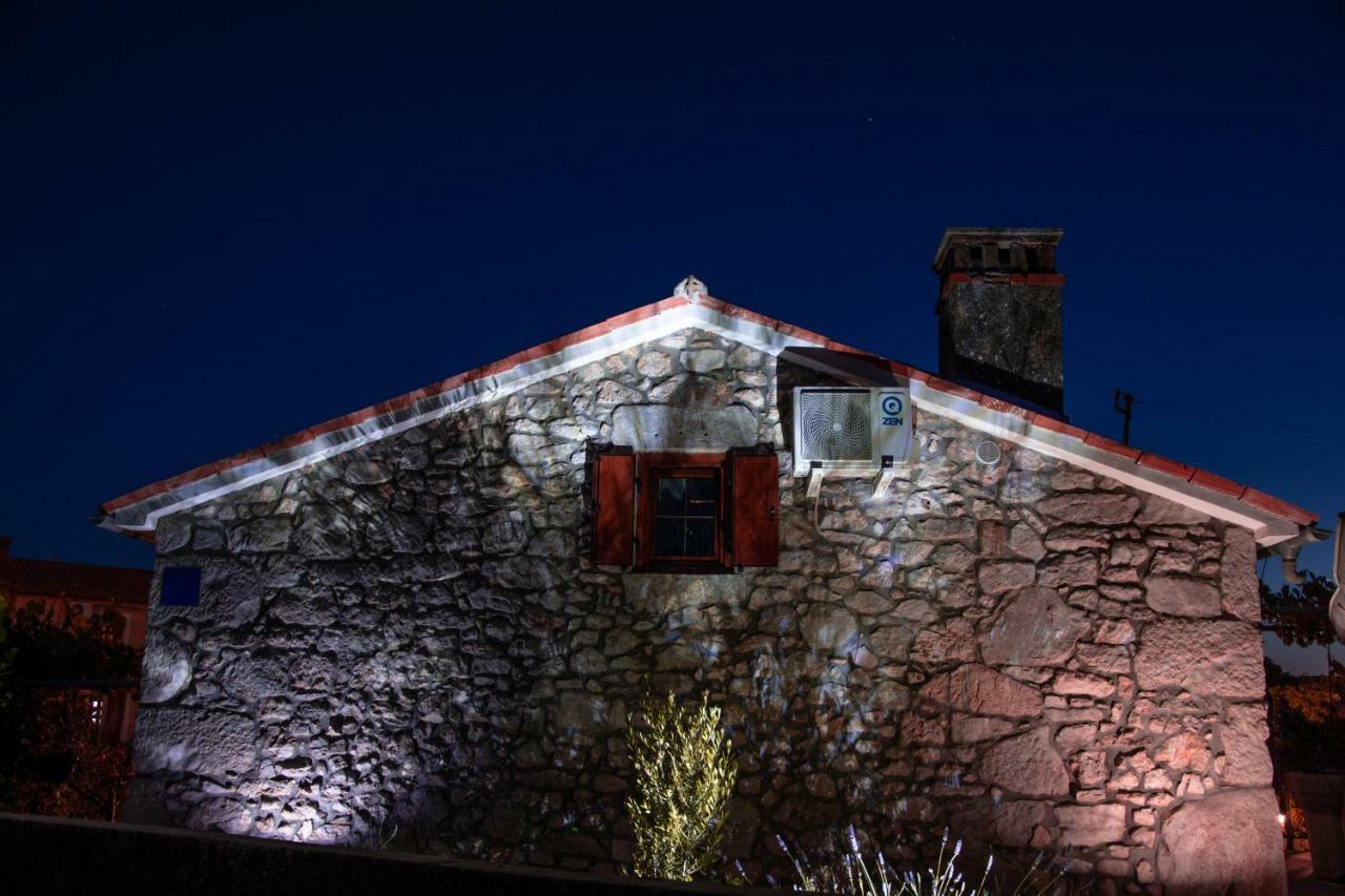 Traditional Stone House St.Anton 말린스카 외부 사진